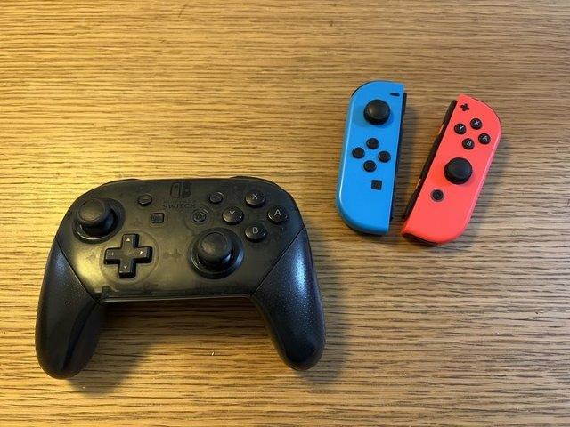 プロコンとJoy-Con